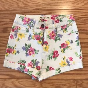White Floral Mom Short